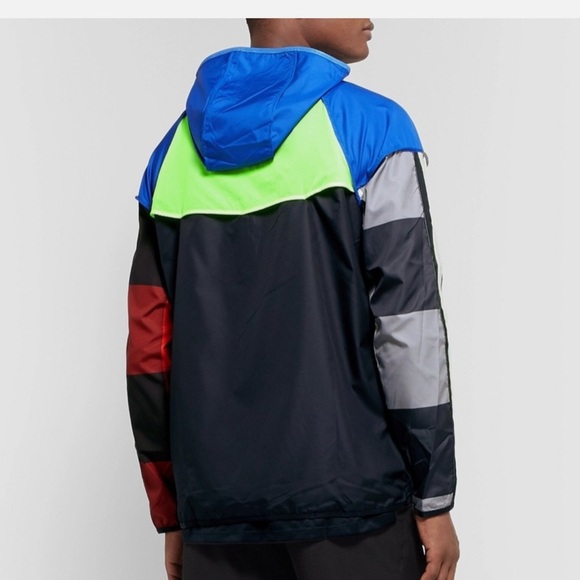 Nike Running Run Wild Pack Windrunner Jacket - Picture 5 of 16
